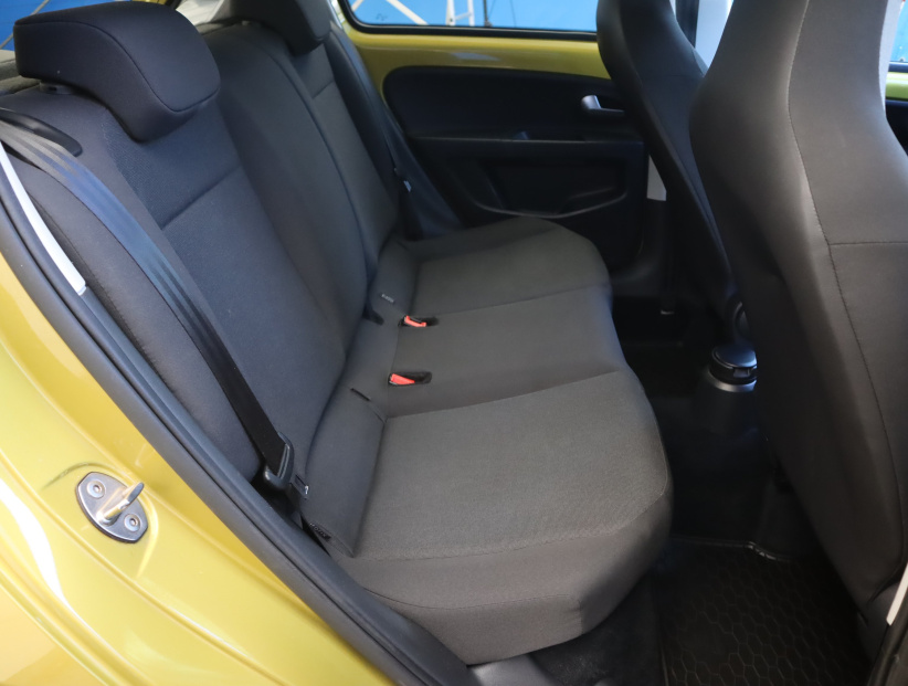 Volkswagen Up!, 2018