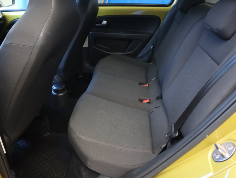 Volkswagen Up!, 2018