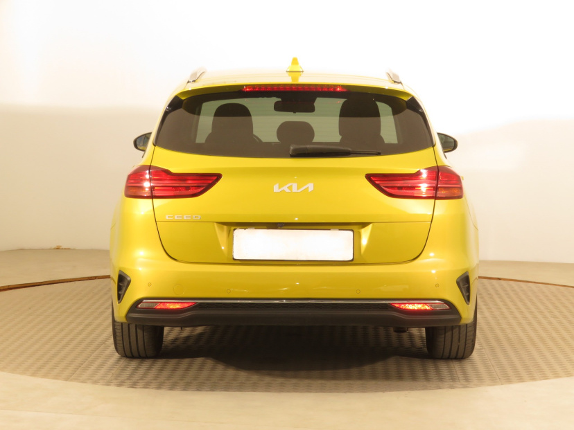 Kia Ceed, 2022