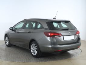 Opel Astra - 2020