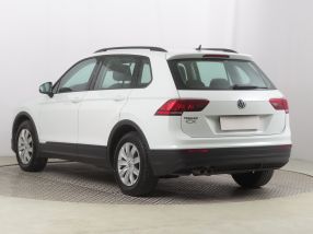 Volkswagen Tiguan - 2020