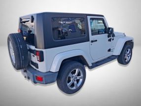 Jeep Wrangler - 2010