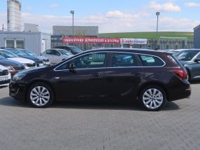 Opel Astra - 2014