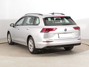 Volkswagen Golf - 2021