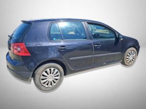 Volkswagen Golf - 2003