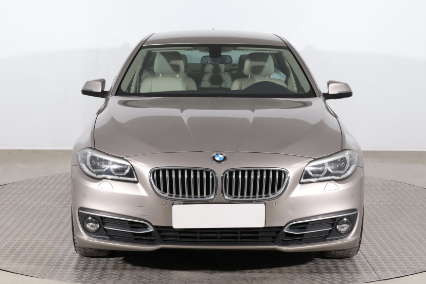 BMW 5, 2014