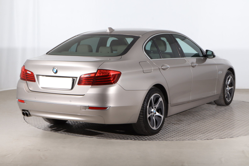 BMW 5, 2014