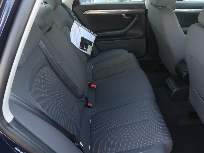 Seat Exeo, 2011