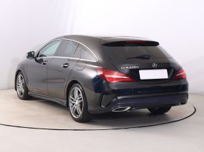 Mercedes-Benz CLA - 2016