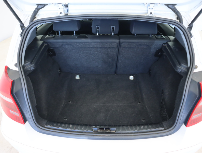 BMW 1, 2011