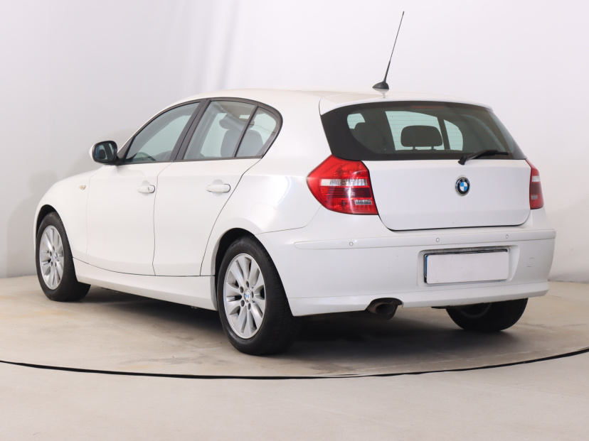 BMW 1, 2011