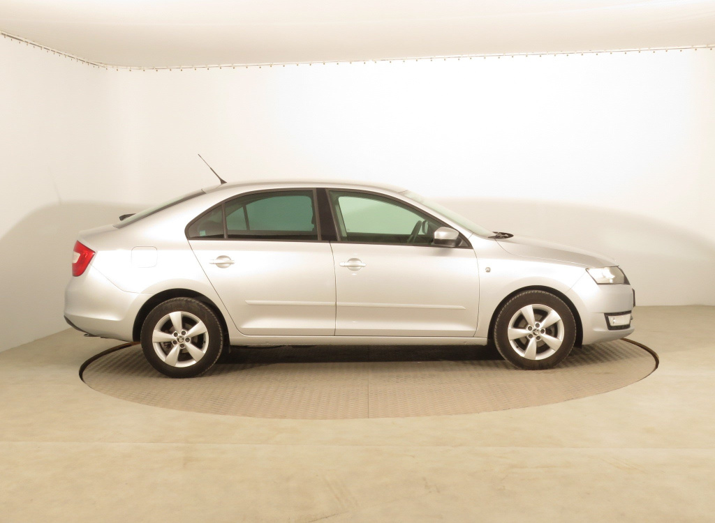 Škoda Rapid