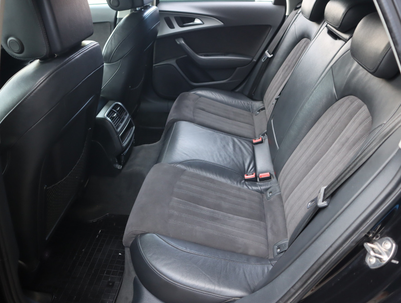 Audi A6, 2011