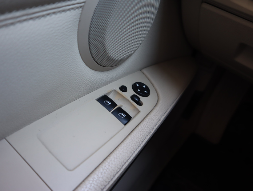 BMW 3, 2010