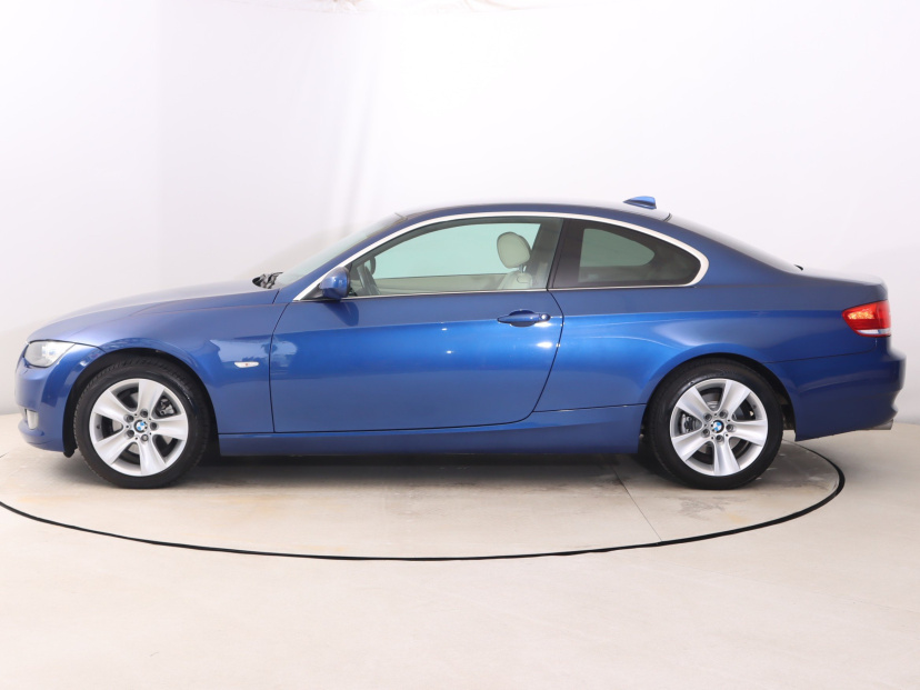 BMW 3, 2010