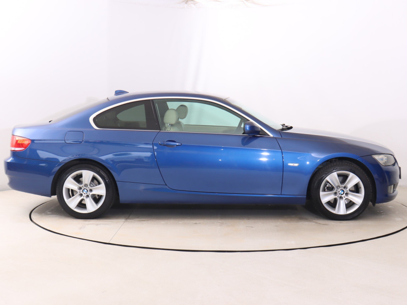 BMW 3, 2010