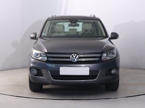 Volkswagen Tiguan - 2013