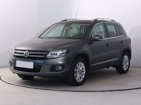 Volkswagen Tiguan - 2013