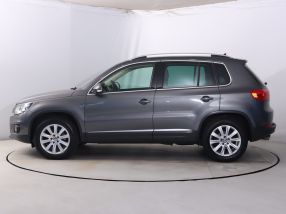 Volkswagen Tiguan - 2013
