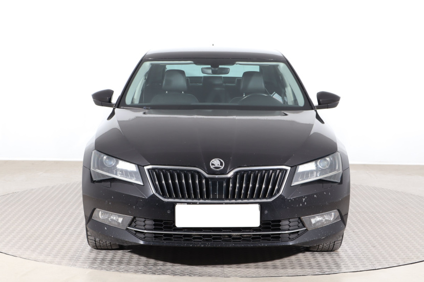 Škoda Superb, 2017