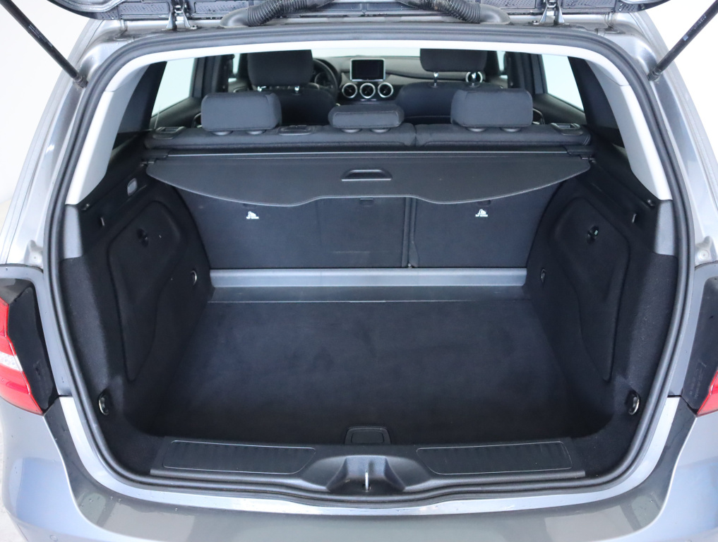 Mercedes-Benz B