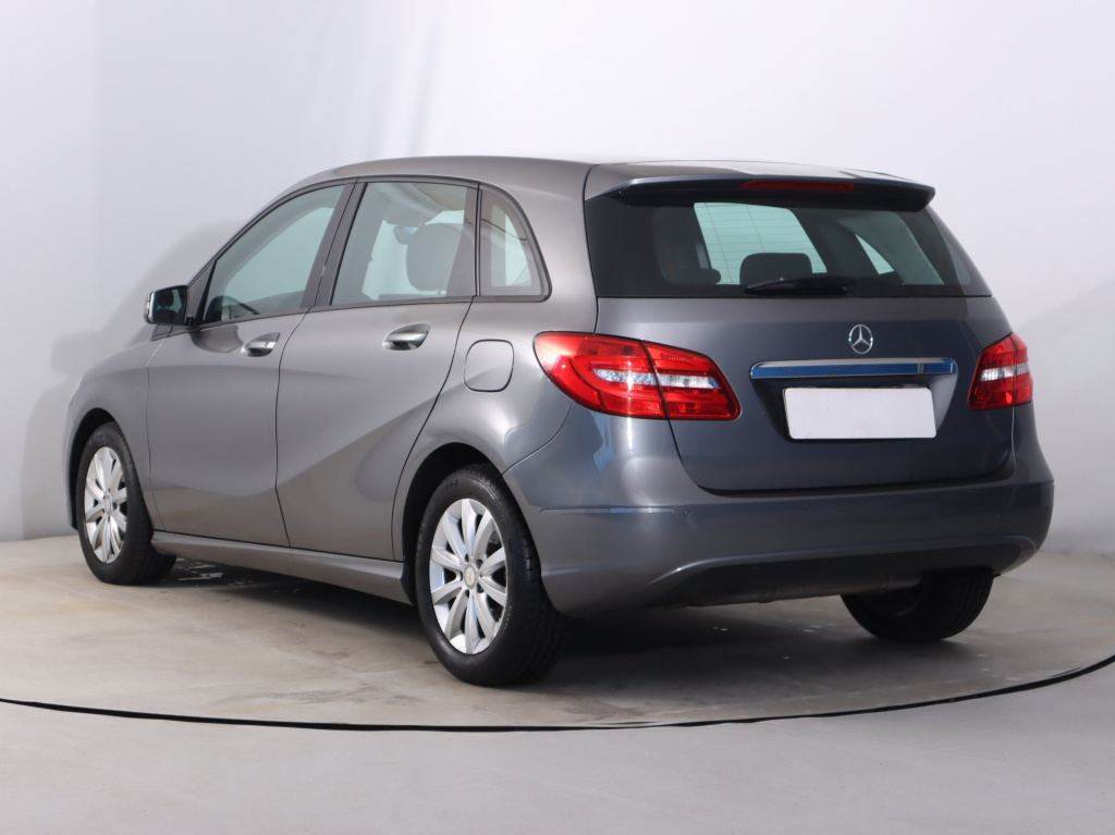 Mercedes-Benz B