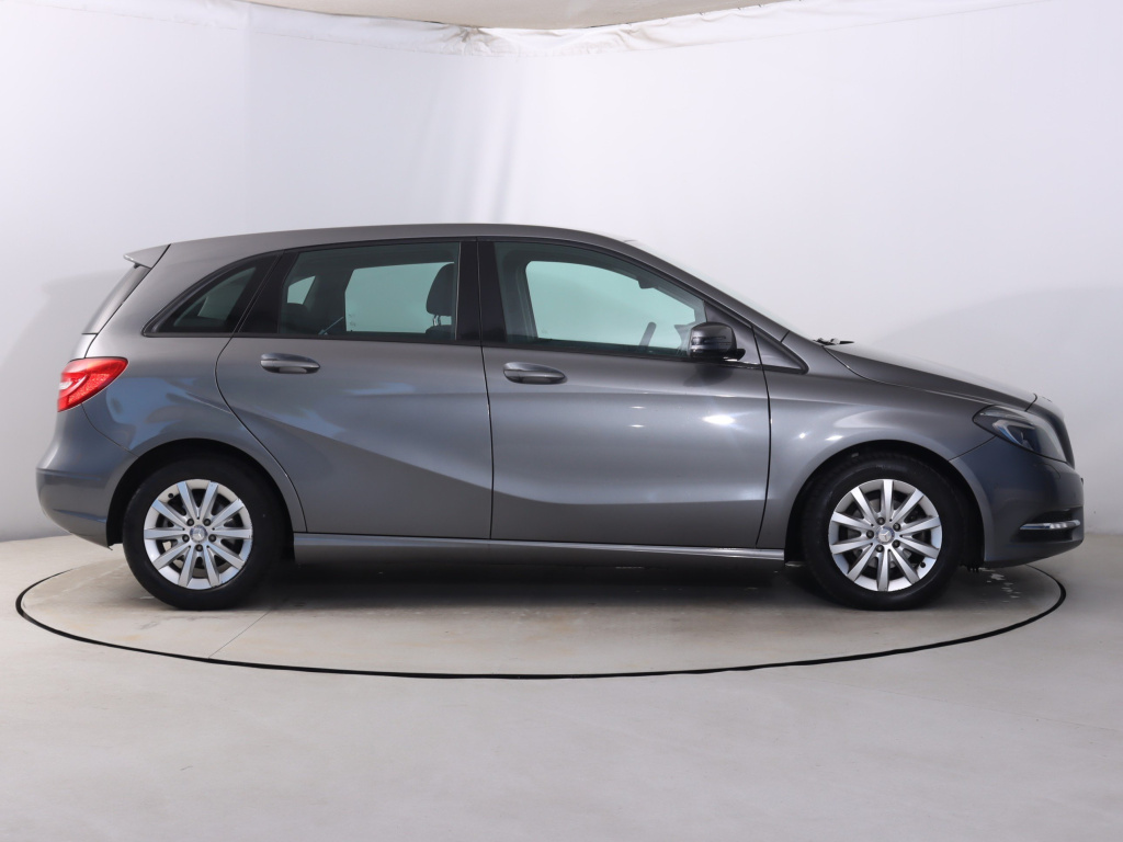Mercedes-Benz B
