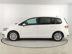 Volkswagen Touran - 2016