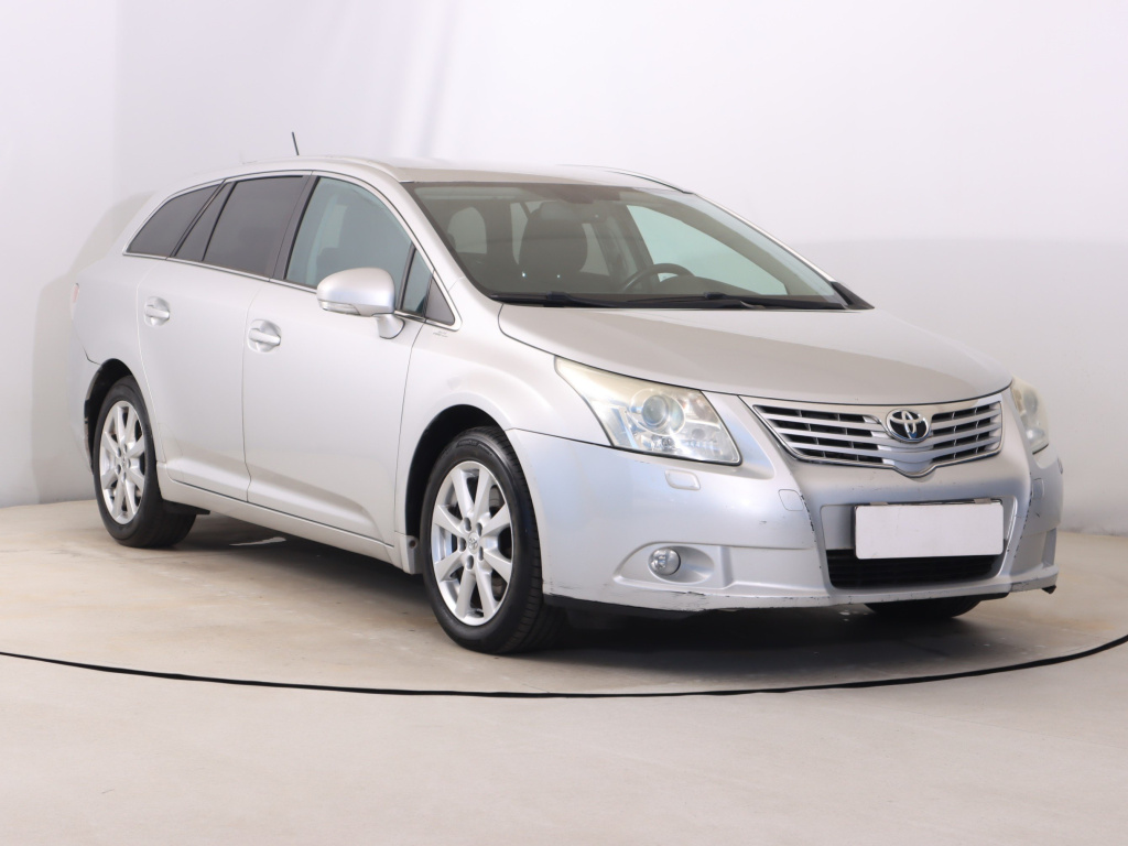Toyota Avensis, 2009