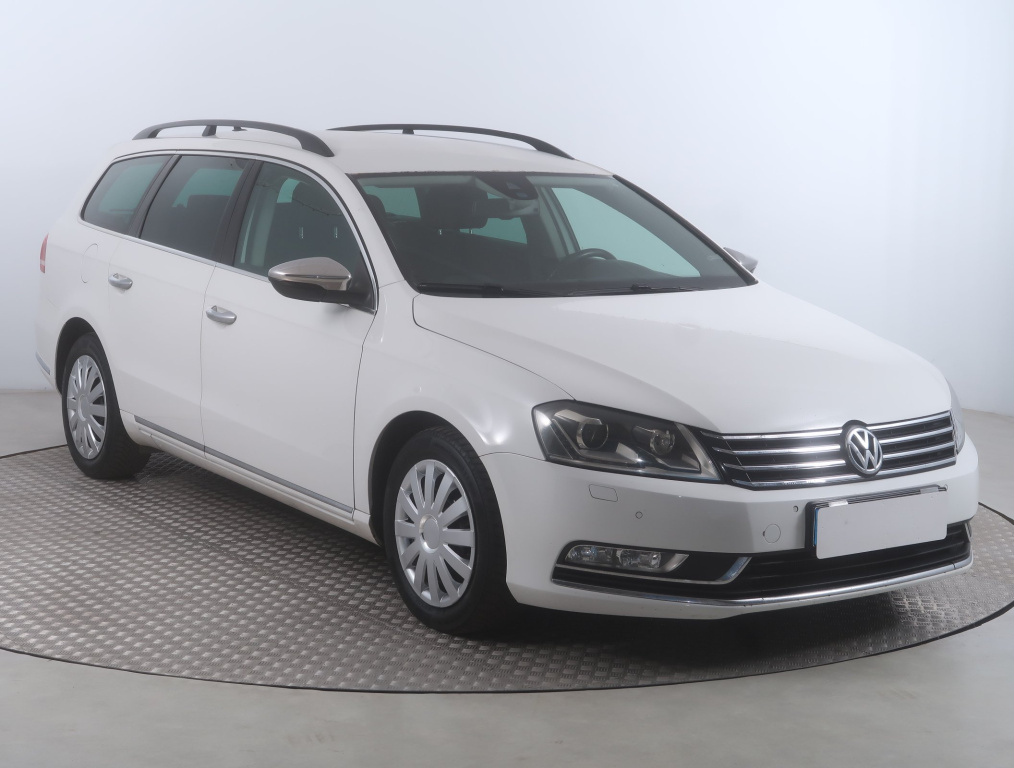 Volkswagen Passat, 2012