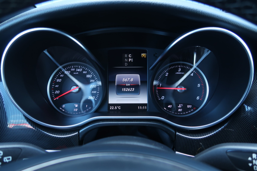 Mercedes-Benz V