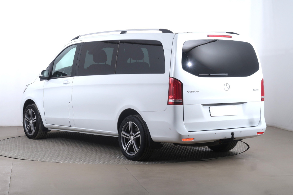 Mercedes-Benz V
