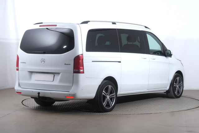 Mercedes-Benz V
