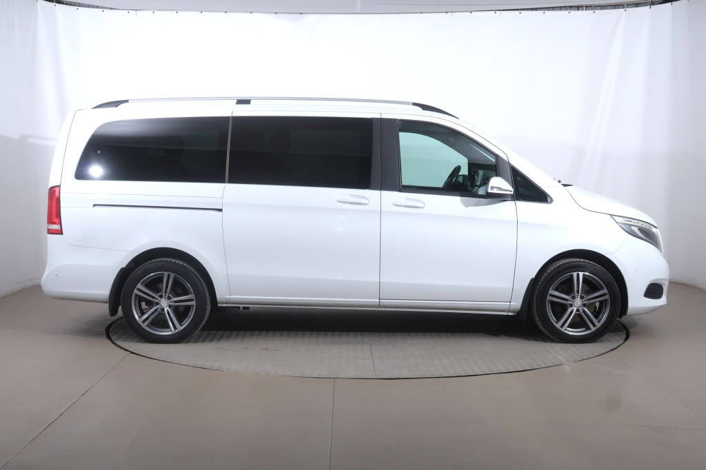 Mercedes-Benz V