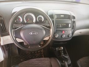 Kia Ceed - 2009