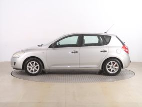 Kia Ceed - 2009