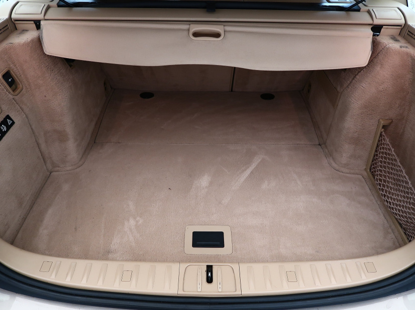 BMW 3, 2011