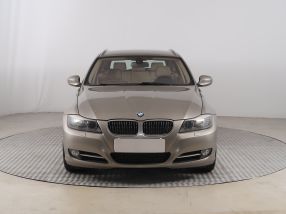 BMW 3 - 2011