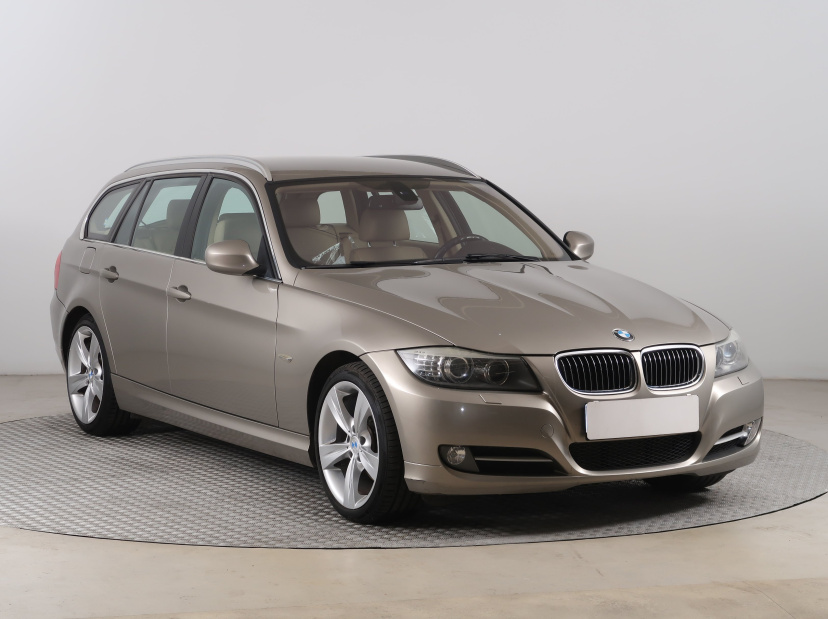 BMW 3, 2011