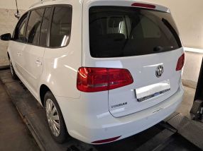 Volkswagen Touran - 2015