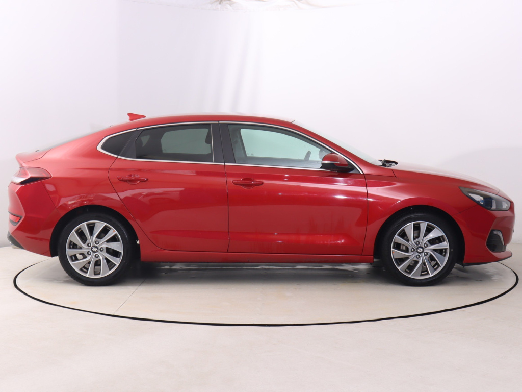 Hyundai i30 Fastback