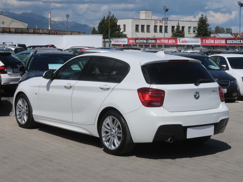 BMW 1, 2015