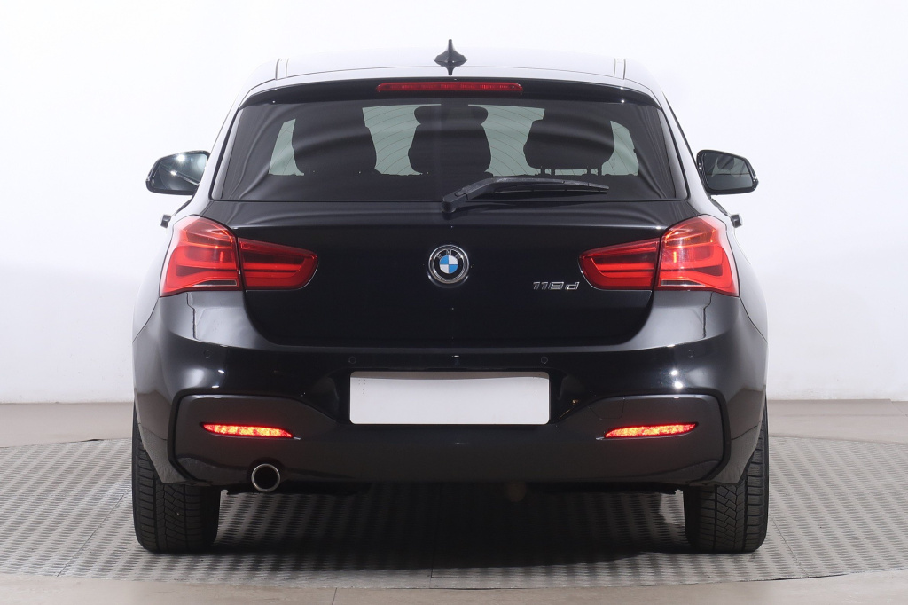 BMW 1