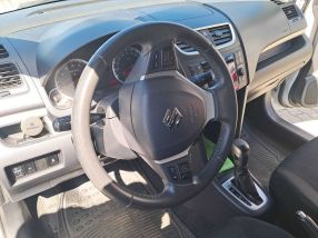 Suzuki Swift - 2011