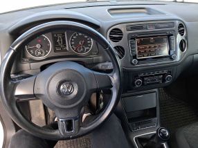Volkswagen Tiguan - 2013