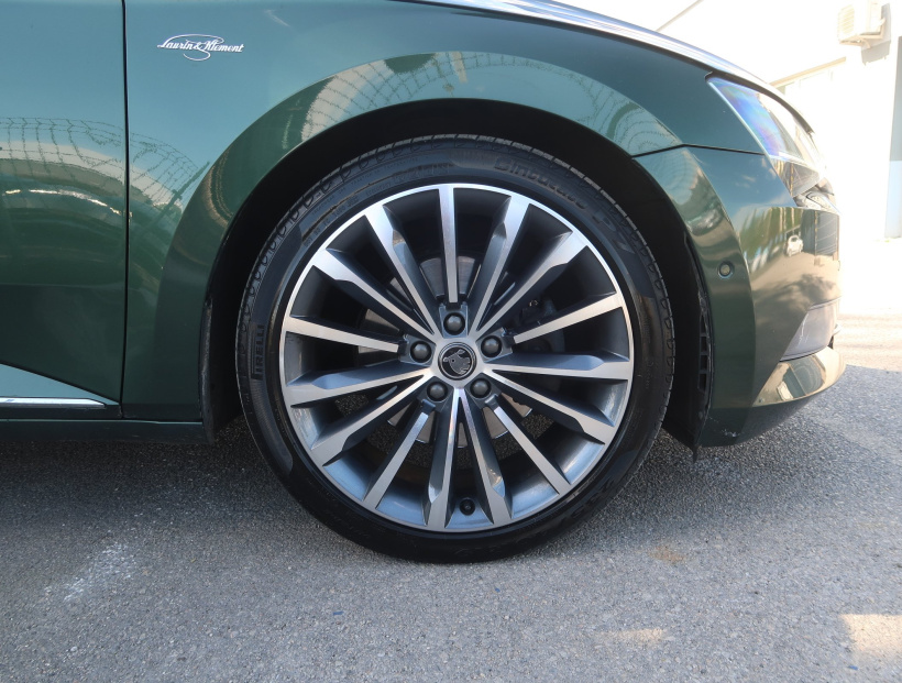 Škoda Superb, 2019