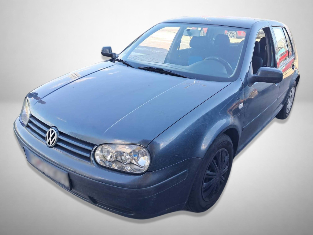 Volkswagen Golf, 2000