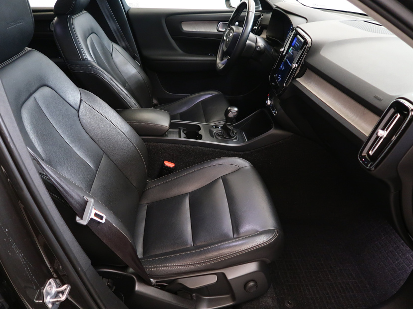 Volvo XC40, 2019
