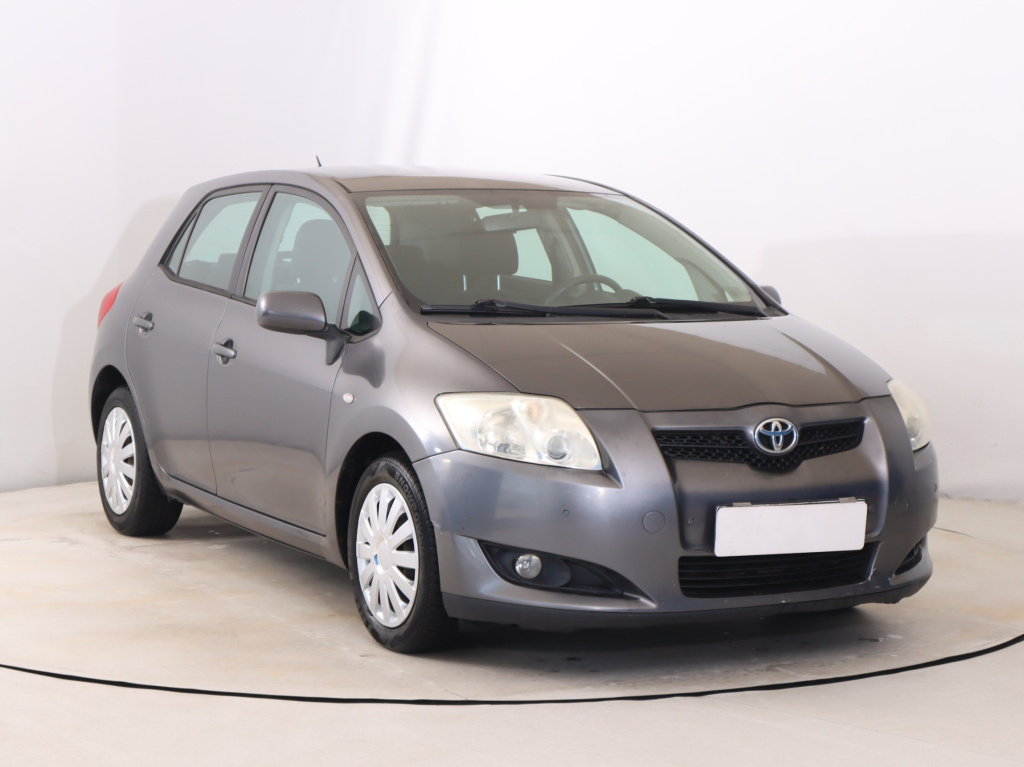 Toyota Auris, 2007