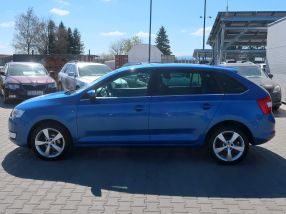Skoda Rapid Spaceback - 2015